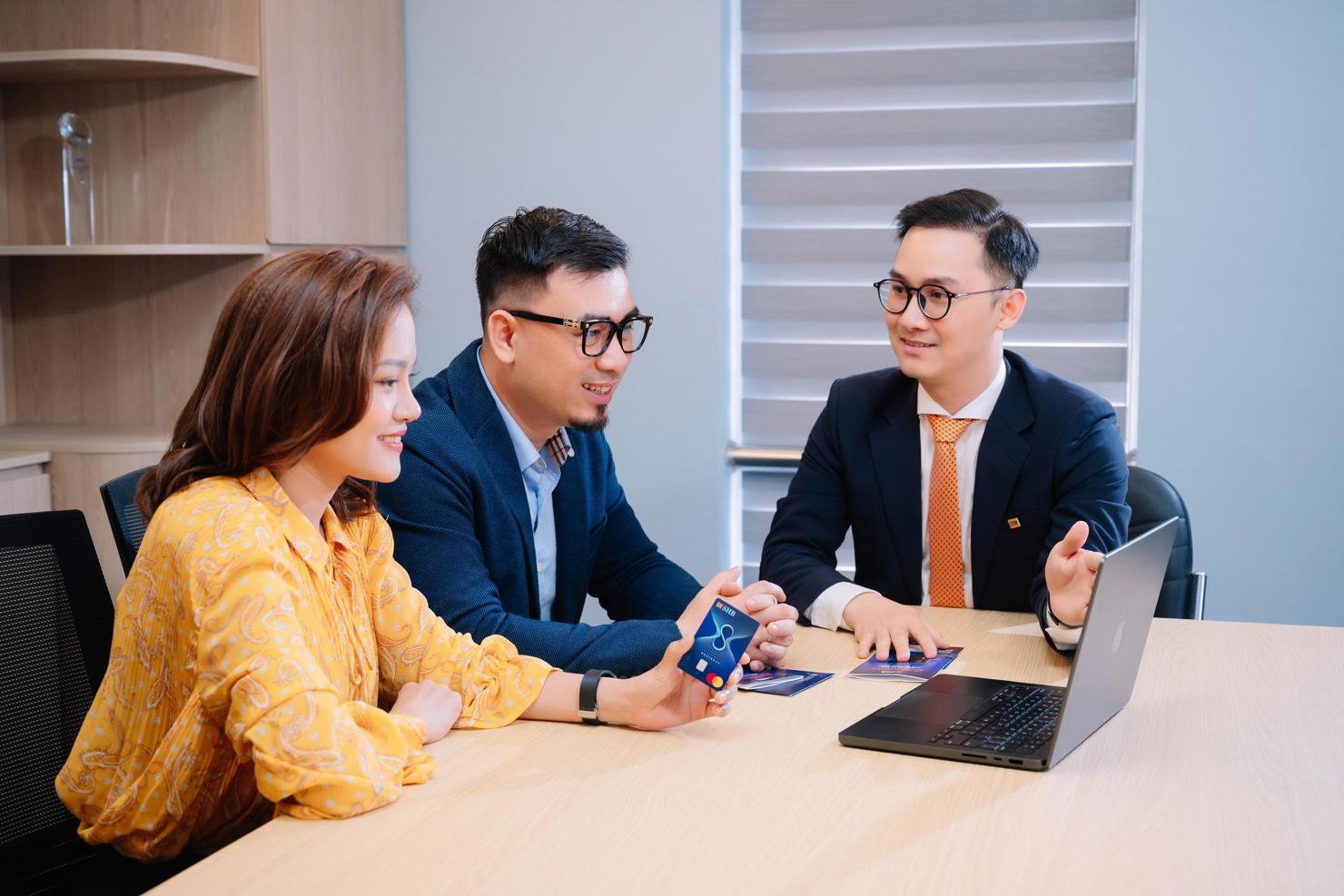 SHB triển khai ưu đãi hấp dẫn dành cho khách hàng bongdaso net nghiệp khi mở thẻ tín dụng SHB Mastercard Business Platinum