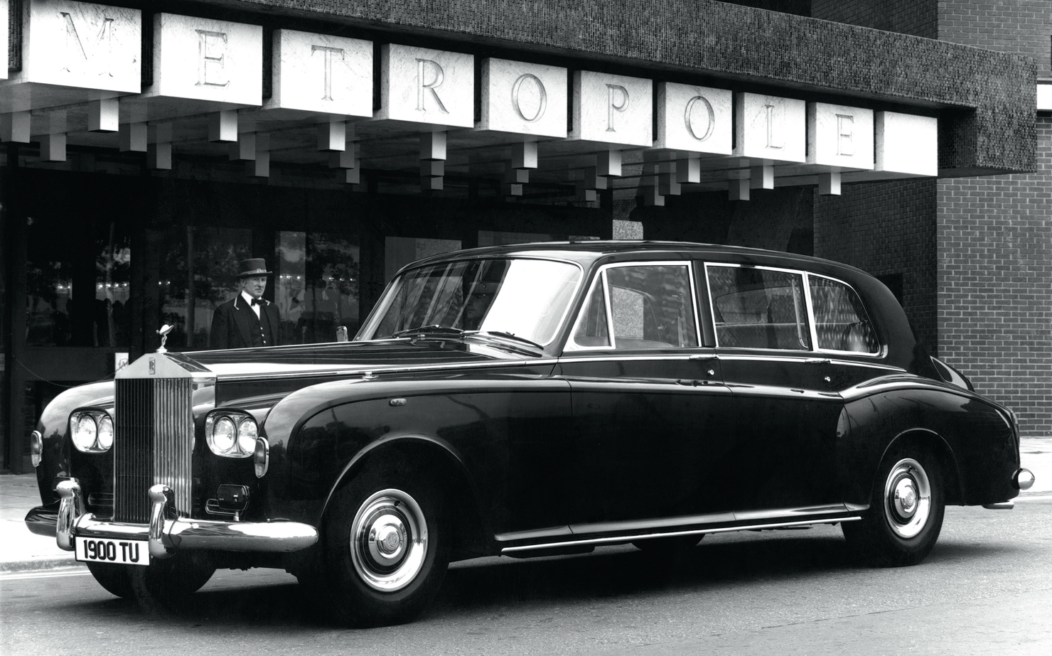 Phantom VI