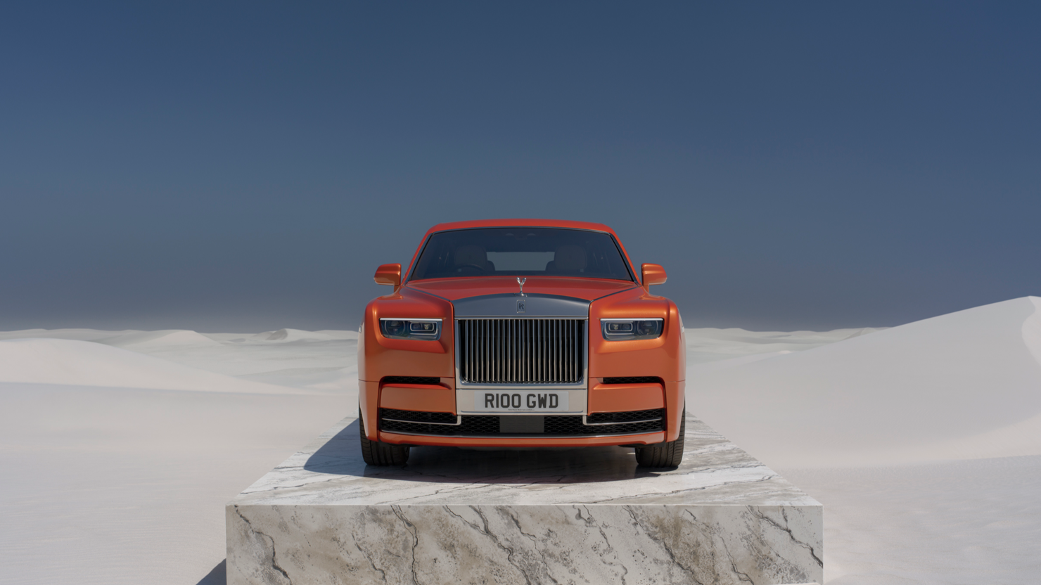 Là mẫu xe biểu tượng của Rolls-Royce, Phantom đại diện cho tài nghệ thủ công và kỹ thuật bậc nhất của thương hiệu
