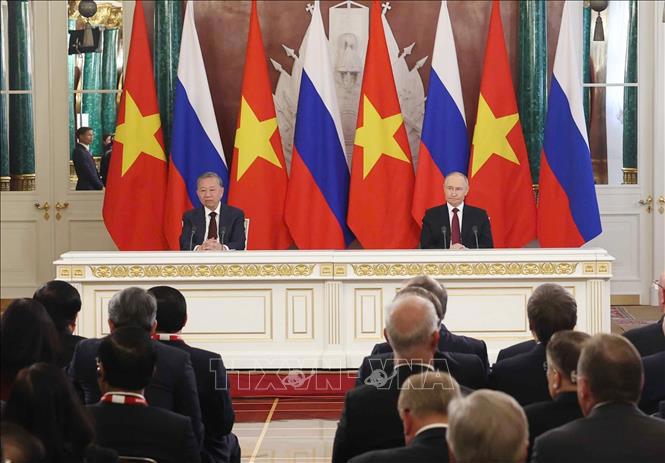 Chiều 10/5 (giờ địa phương), Tổng Bí thư Tô Lâm và Tổng thống V.Putin đã phát biểu với báo chí. Ảnh: TTXVN. 