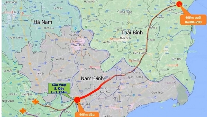 Nằm trong tuyến đường cao tốc Ninh Bình - Hải Phòng, đoạn tuyến cao tốc qua tỉnh Nam Định và tỉnh Thái Bình có chiều dài khoảng 60,9 km.