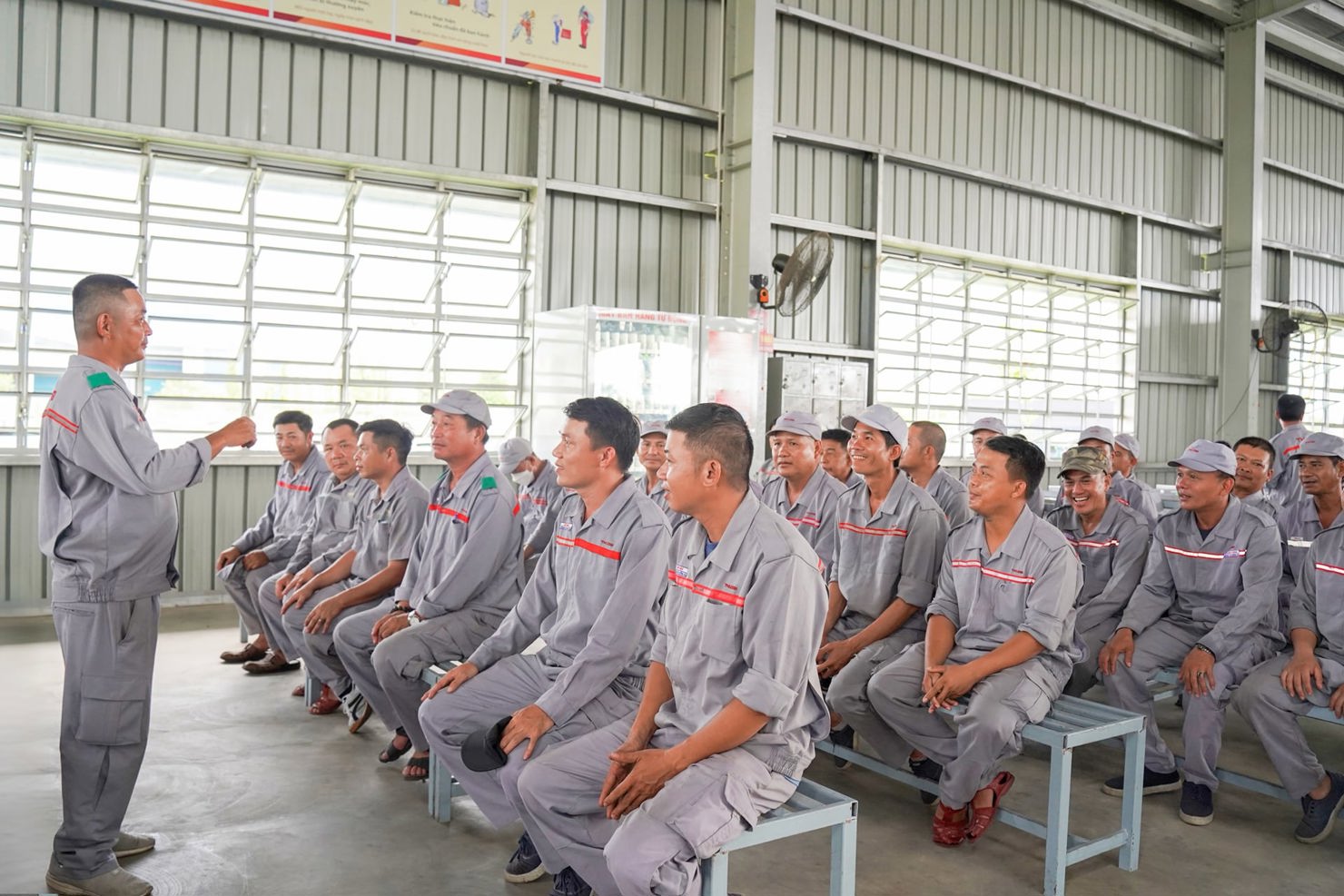 THILOGI xây dựng đội ngũ lái xe “Kỷ luật - Trung thực - Văn minh” - Ảnh 1