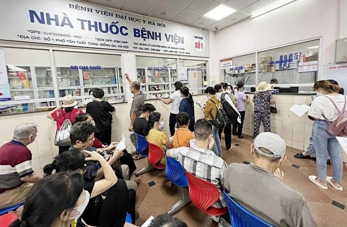 Phát thuốc 2 tháng/lần cho bệnh nhân mạn tính giúp lợi cả đôi đường cho bệnh nhân và bệnh viện.