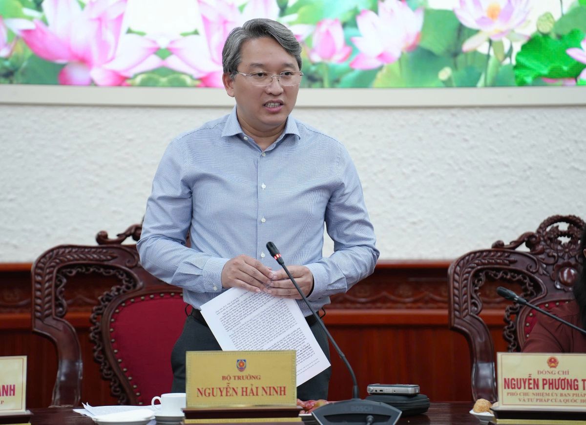 Bộ trưởng Nguyễn Hải Ninh phát biểu tại Hội nghị.