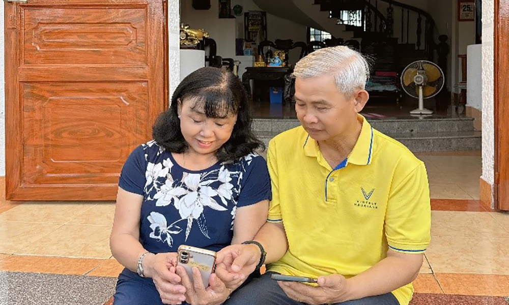 Nhận lương hưu, trợ cấp BHXH qua tài khoản cá nhân nhanh chóng, thuận lợi.