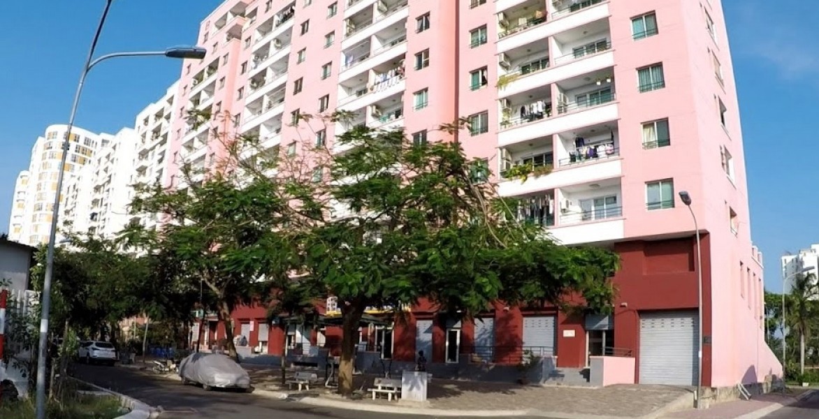 Nguồn thu từ các hoạt động chung cư rất lớn, ổn định, cơ quan thuế nên định kỳ tổ chức rà soát việc kê khai, nộp thuế của các đơn vị quản lý vận hành và hỗ trợ, hướng dẫn kê khai, nộp thuế đúng quy định nhằm tránh thất thu NSNN. Ảnh: ST