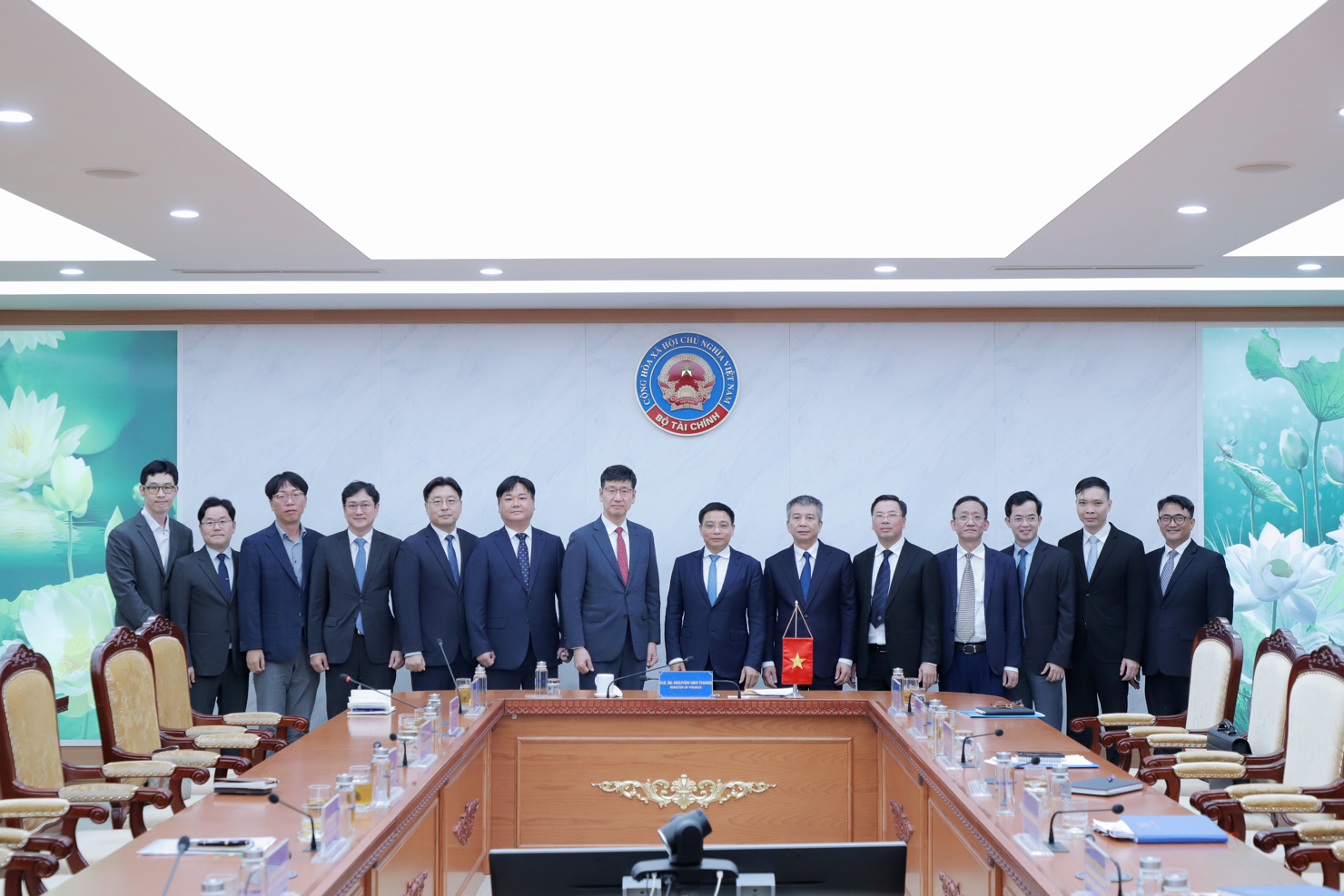 Buổi l&agrave;m việc mở ra kỳ vọng mở rộng hợp t&aacute;c sang c&aacute;c lĩnh vực đổi mới s&aacute;ng tạo, chuyển đổi số.