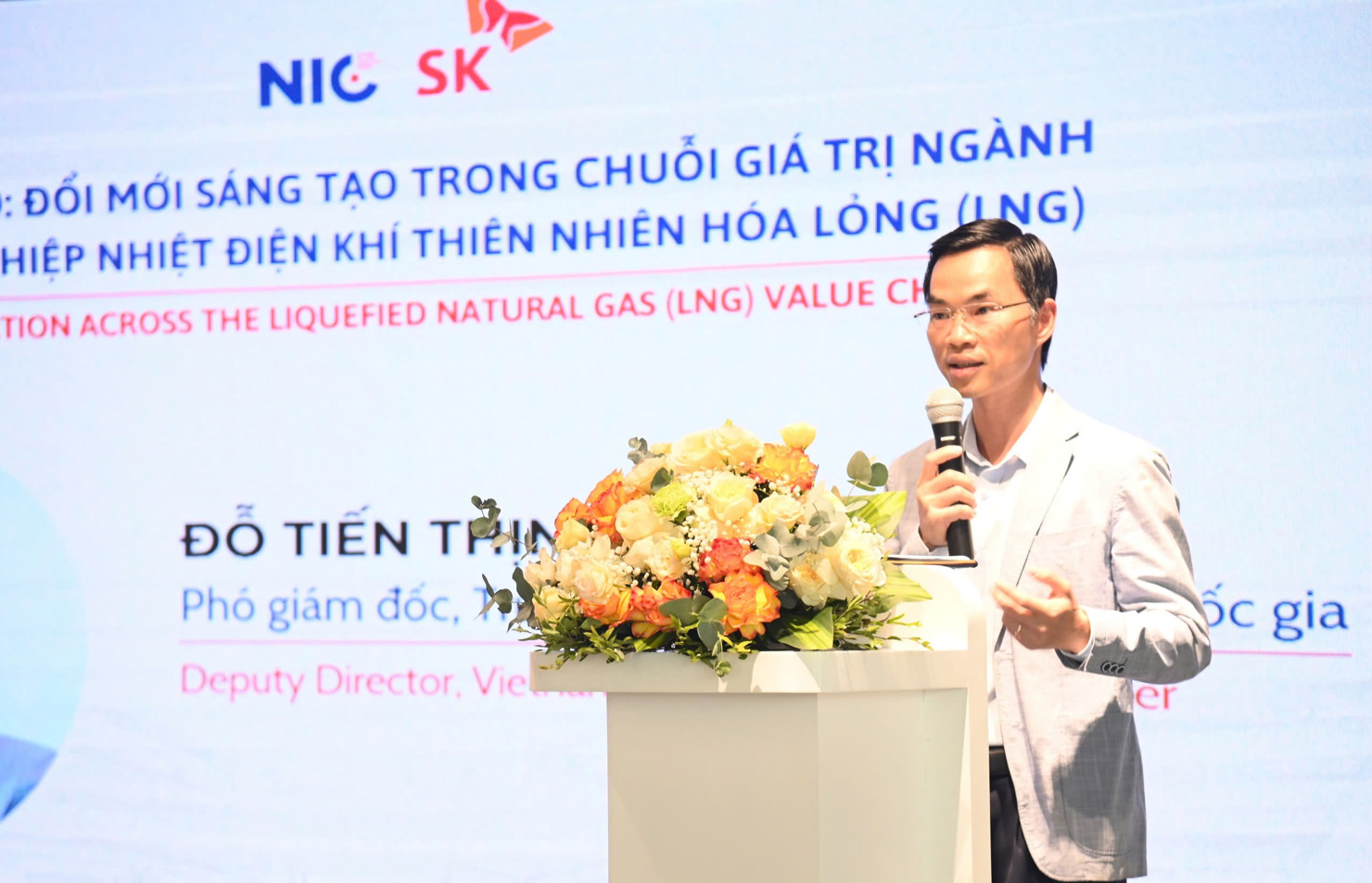 Ông Đỗ Tiến Thịnh- Phó Giám đốc Trung tâm Đổi mới sáng tạo Quốc gia phát biểu tại Hội thảo. Ảnh: Quang Hùng