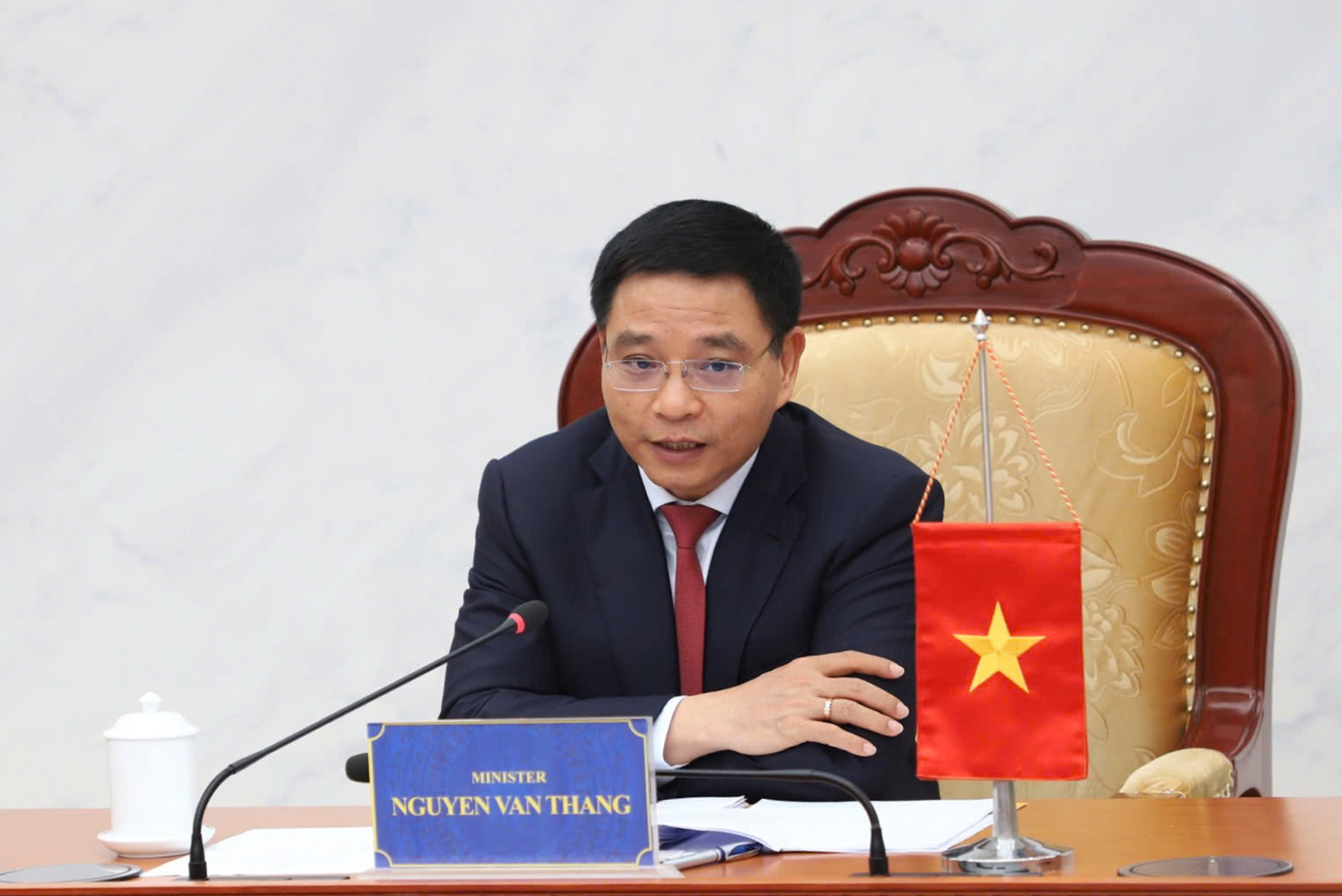 Bộ trưởng Bộ Tài chính Nguyễn Văn Thắng phát biểu tại buổi làm việc. Ảnh: Ngô Hùng