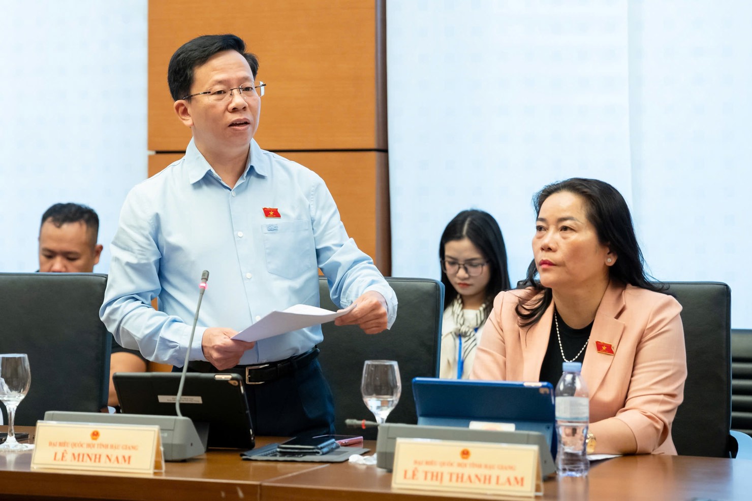 ĐBQH Lê Minh Nam (Hậu Giang) phát biểu tại phiên thảo luận tổ. Ảnh: Phạm Thắng