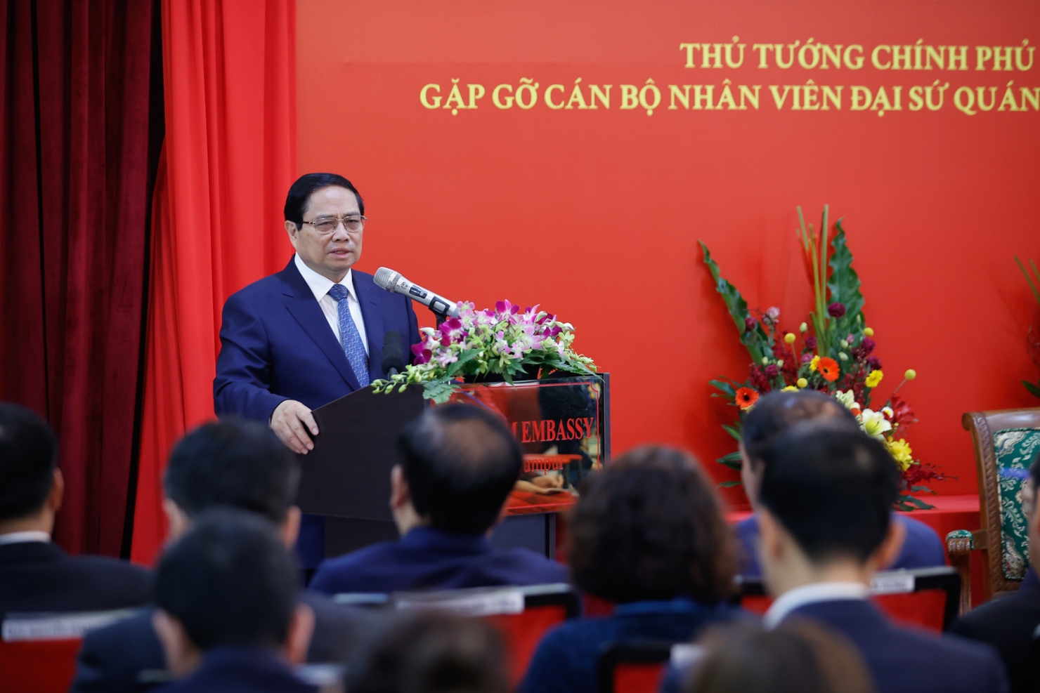 Người đứng đầu Chính phủ một lần nữa mong cộng đồng người Việt Nam luôn đoàn kết một lòng, sát cánh bên nhau, ổn định, phát triển, hướng tới tương lai, bền vững. Ảnh: VGP/Nhật Bắc