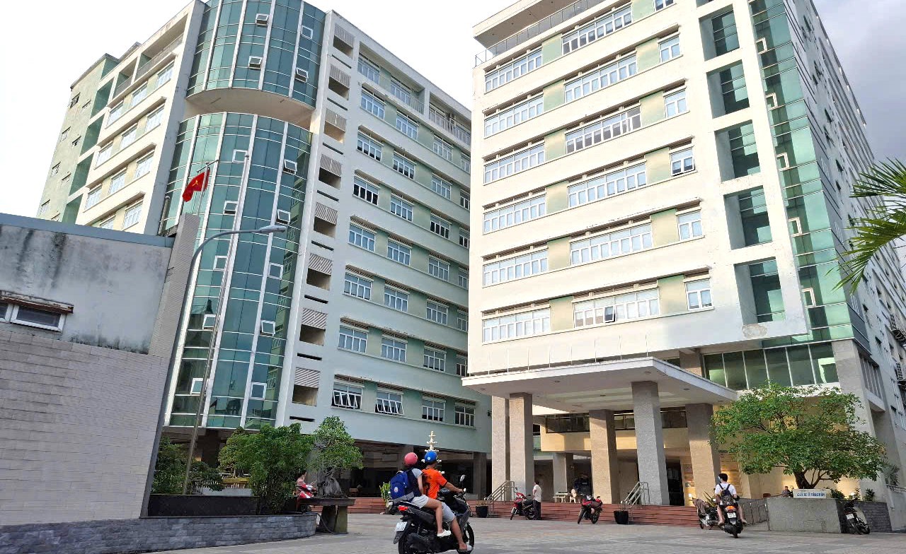 Trường Cao đẳng Kinh tế - Công nghệ Thành phố Hồ Chí Minh tại quận 12