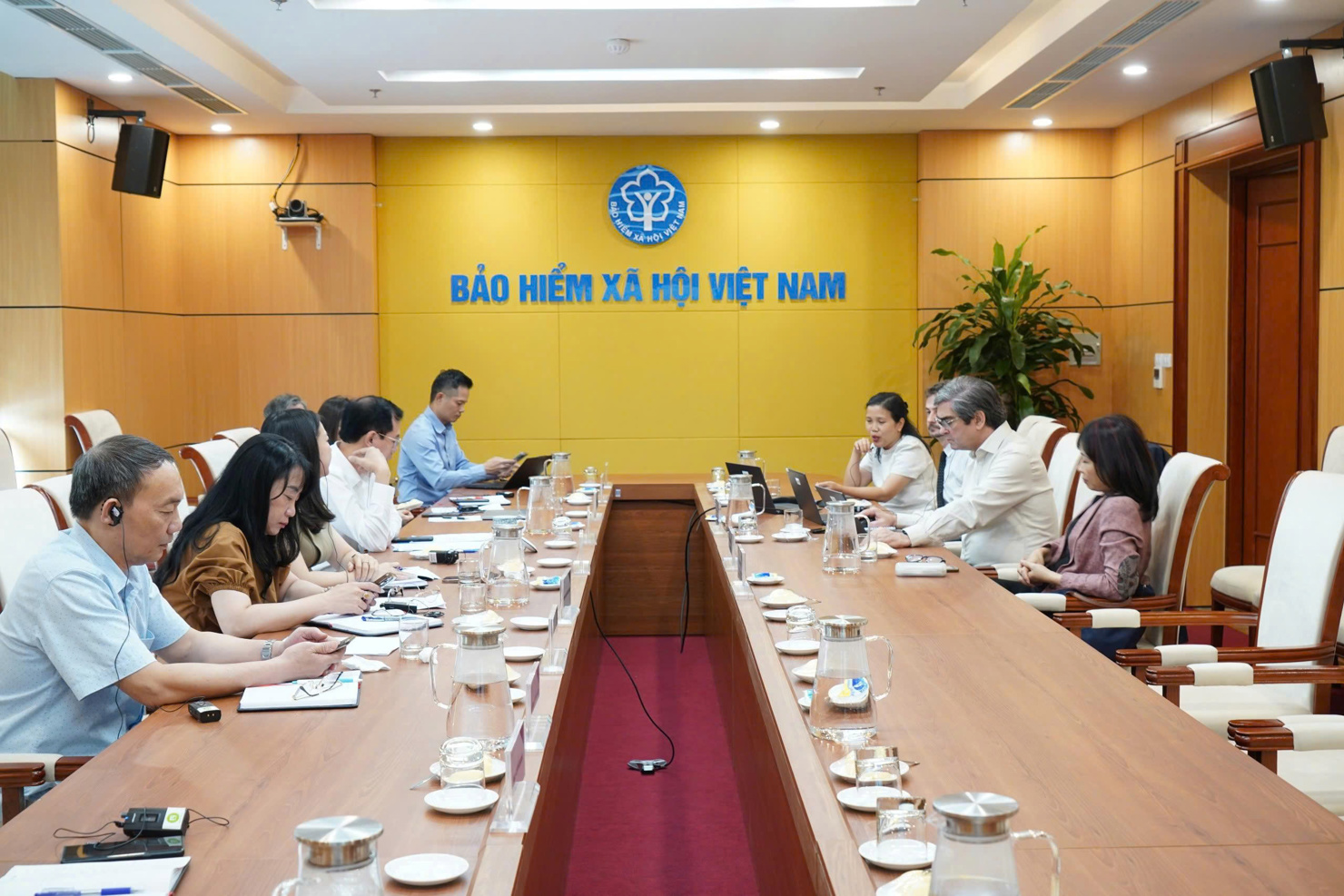 BHXH Việt Nam và WB tăng cường hợp tác nhằm thúc đẩy bao phủ an sinh xã hội toàn diện và bền vững tại Việt Nam.