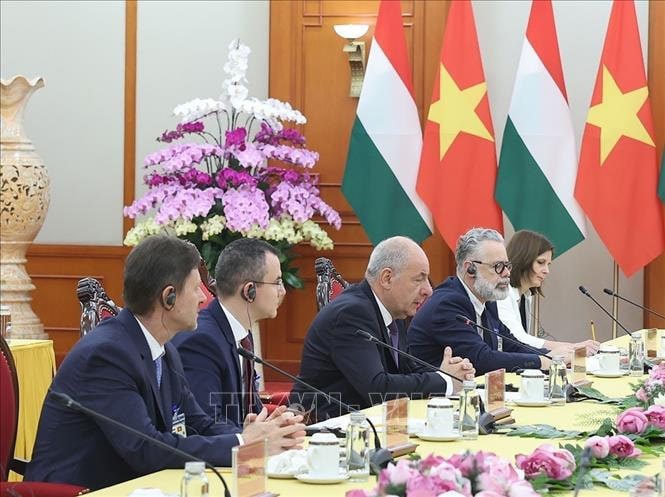 Tổng thống Hungary Sulyok Tamás phát biểu. Ảnh: Thống Nhất/TTXVN. 