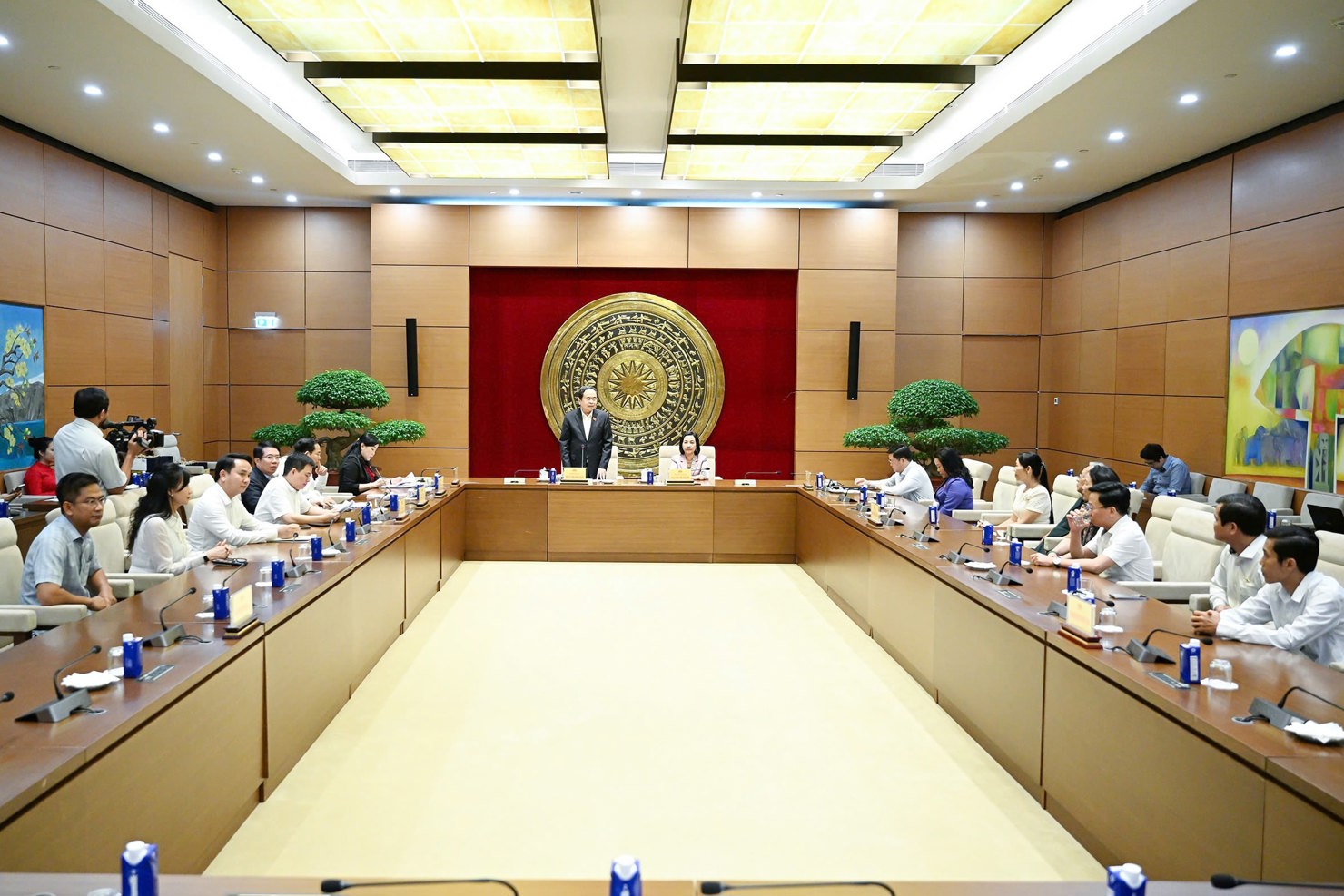 Quang cảnh gặp mặt. Ảnh: Vũ Hiếu