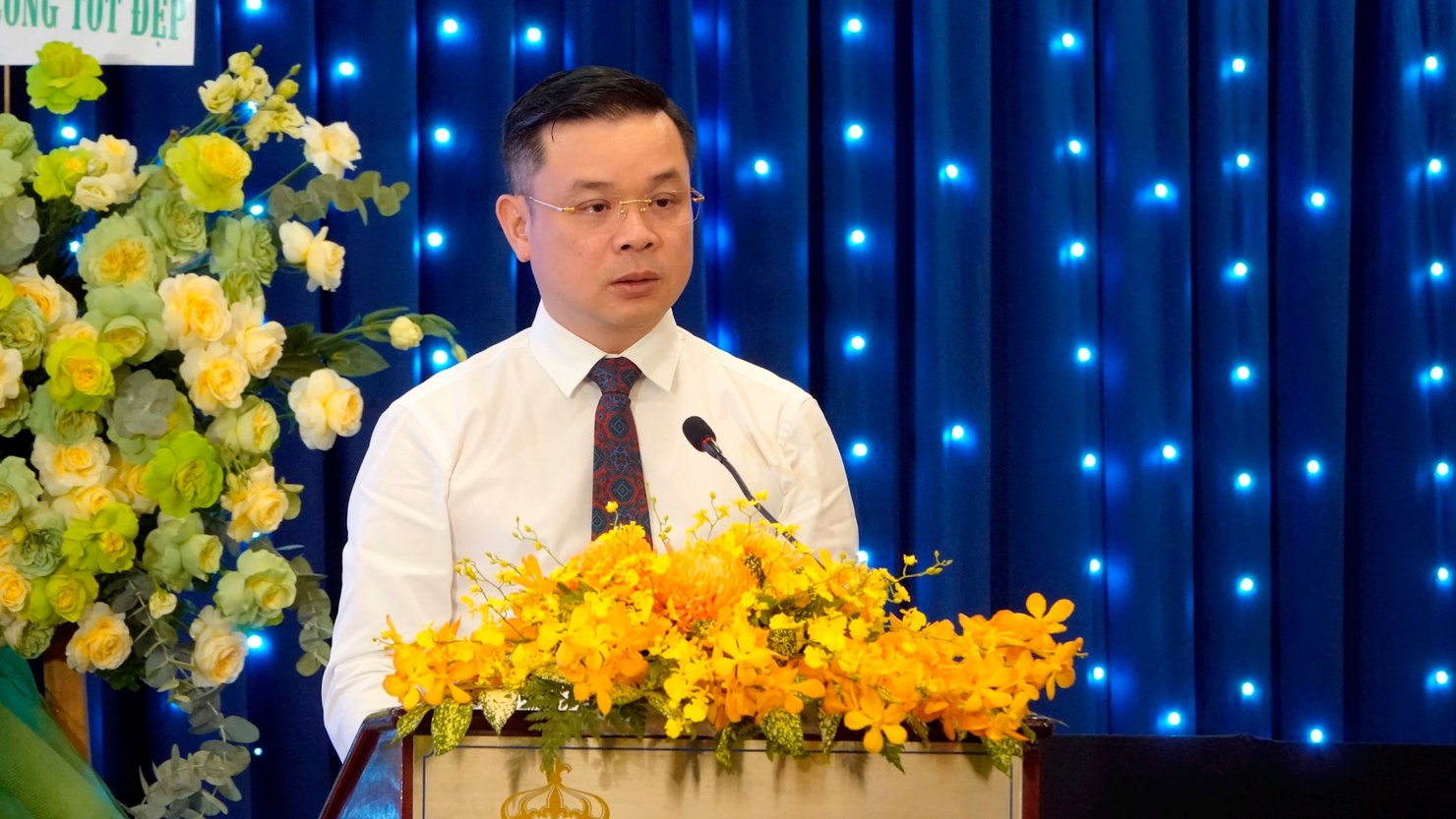 Ông Đỗ Hữu Huy - Chủ tịch UBND tỉnh Bình Thuận cam kết sẽ đồng hành, tạo mọi điều kiện thuận lợi nhất về thủ tục, hạ tầng, quỹ đất, nguồn nhân lực… để nhà đầu tư yên tâm phát triển bền vững.