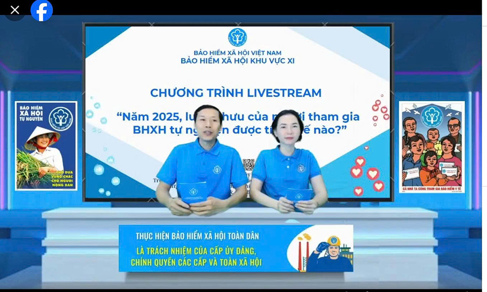 Một buổi livestream tuyên truyền BHXH, BHYT trên mạng xã hội Facebook của BHXH Khu vực XI.