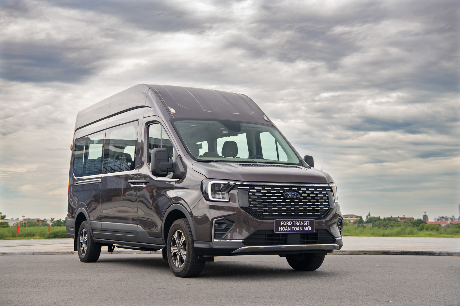 Mua xe Ford được giảm giá, hỗ trợ phí trước bạ, tặng quà, thêm cơ hội nhận giải thưởng - Ảnh 2