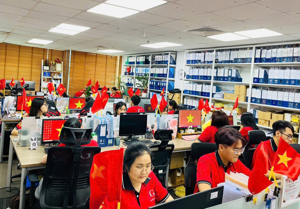 Hoạt động hỗ trợ doanh nghiệp tại Đại lý thuế Trương Gia. Ảnh: Anh Phạm