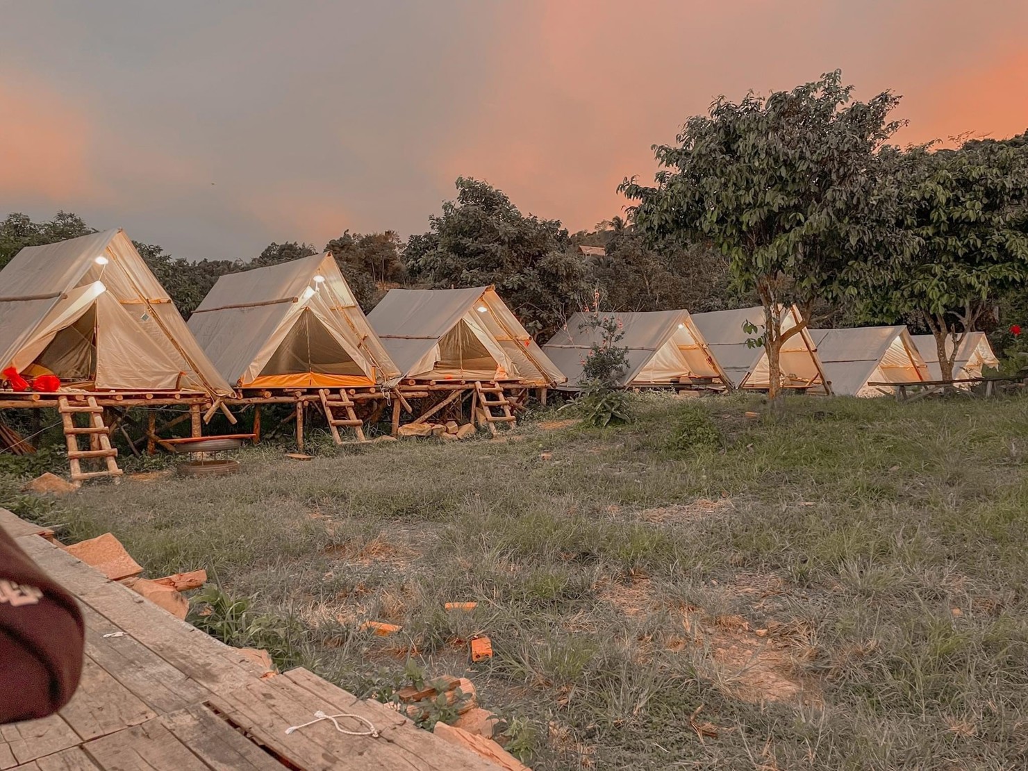 Các hoạt động cắm trại hiện có (nguồn: Otuksa Camp)