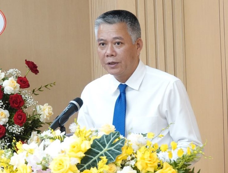 Đồng ch&iacute; L&ecirc; Th&agrave;nh Qu&acirc;n - B&iacute; thư Chi bộ, Vụ trưởng Vụ Kinh tế địa phương v&agrave; l&atilde;nh thổ ph&aacute;t biểu tại Đại hội. Ảnh: Linh Chi