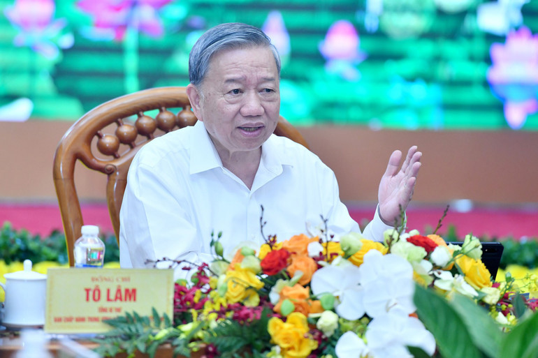 Tổng Bí thư Tô Lâm phát biểu tại buổi làm việc với Ban Tuyên giáo và Dân vận Trung ương. (Ảnh Đăng Khoa). 
