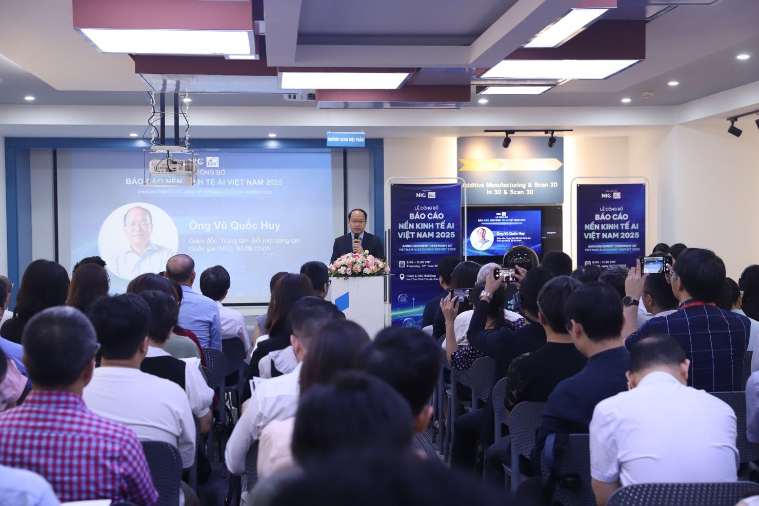 Quang cảnh buổi Lễ C&ocirc;ng bố. Ảnh: Quang H&ugrave;ng