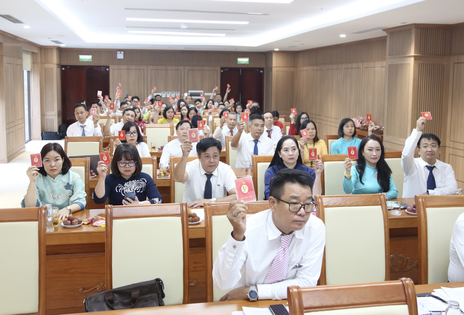 Đại hội Đảng bộ Cục KHTC nhiệm kỳ 2025-2030 đã thông qua Nghị quyết Đại hội.