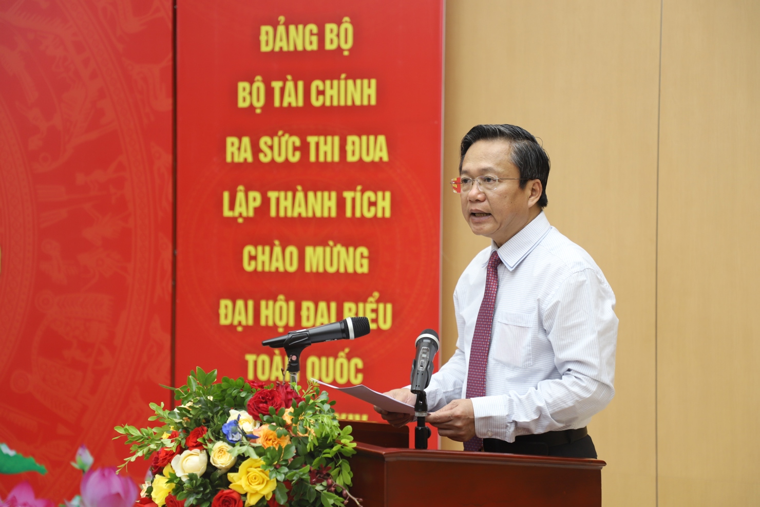 Đồng ch&iacute; Phạm Ch&iacute; Thanh &ndash; Ủy vi&ecirc;n Ban Chấp h&agrave;nh Đảng bộ Bộ T&agrave;i ch&iacute;nh, B&iacute; thư Đảng ủy Văn ph&ograve;ng Bộ ph&aacute;t biểu.