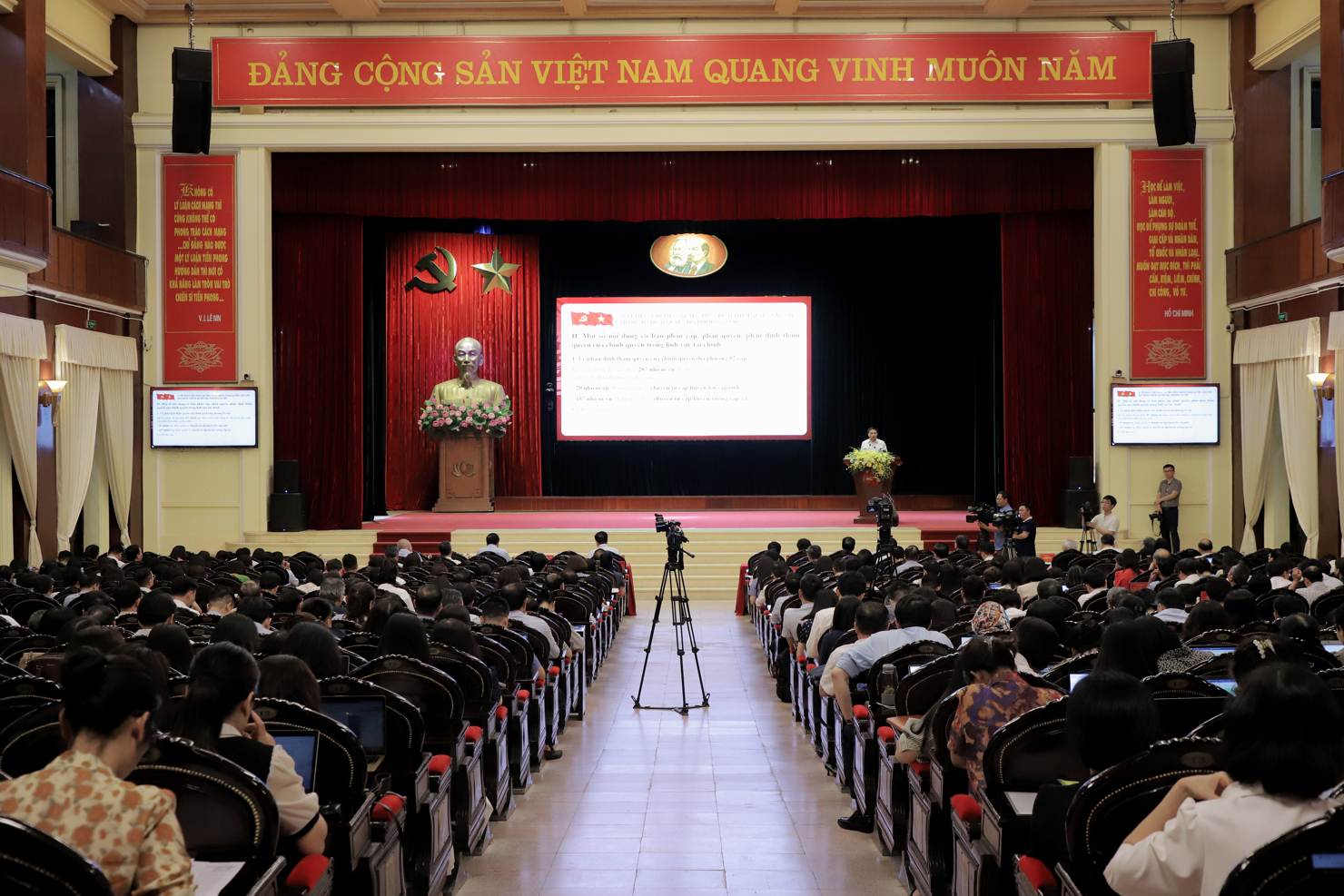 Bộ trưởng Nguyễn Văn Thắng khẳng định, đây là bước đi đầu tiên nhưng rất quan trọng để hiện thực hóa mục tiêu xây dựng một nền tài chính quốc gia hiện đại, minh bạch, hiệu quả.
