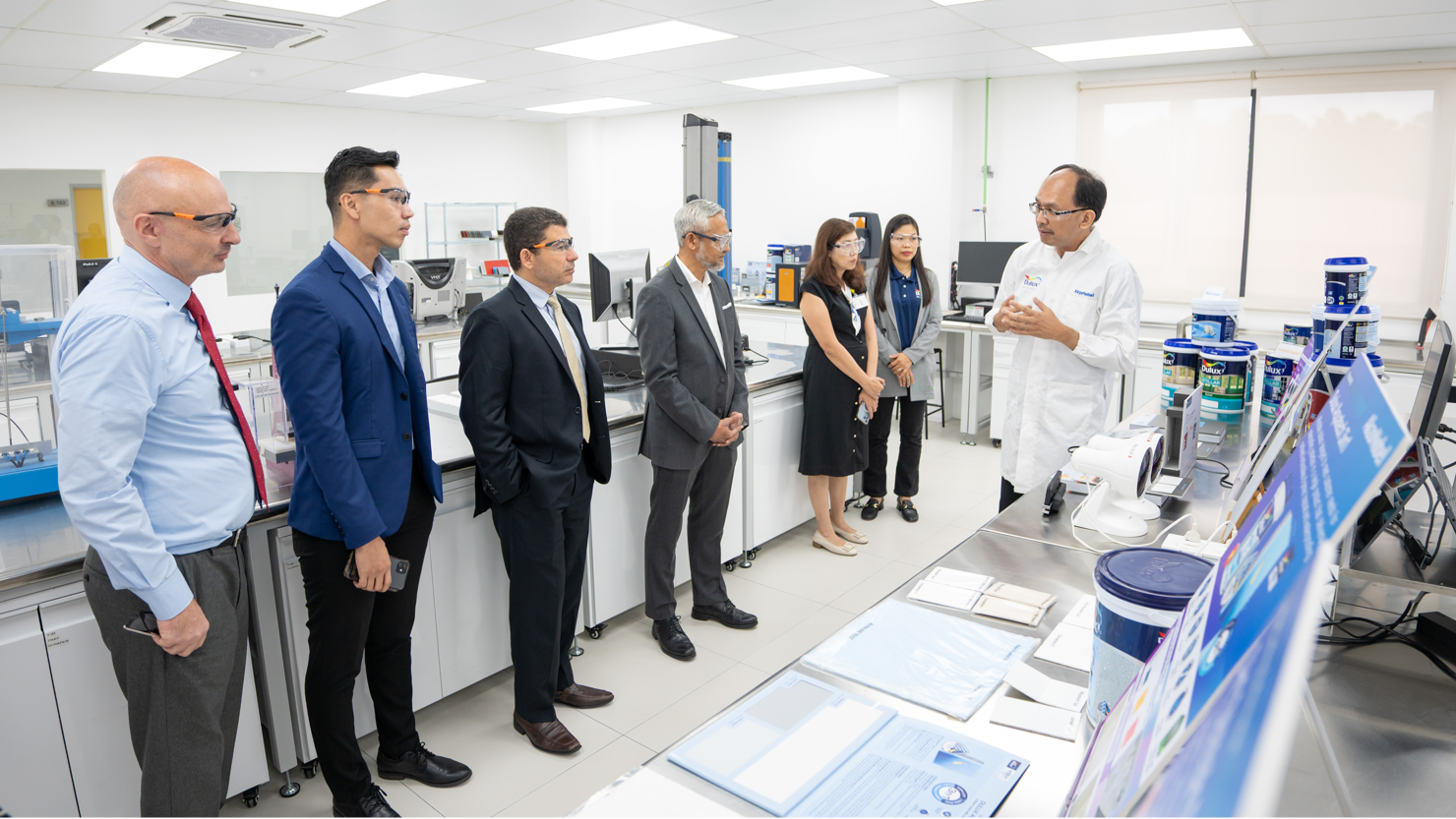 AkzoNobel chính thức khai trương Trung tâm Nghiên cứu và Phát triển (R&D) mới tại Nilai – Malaysia.