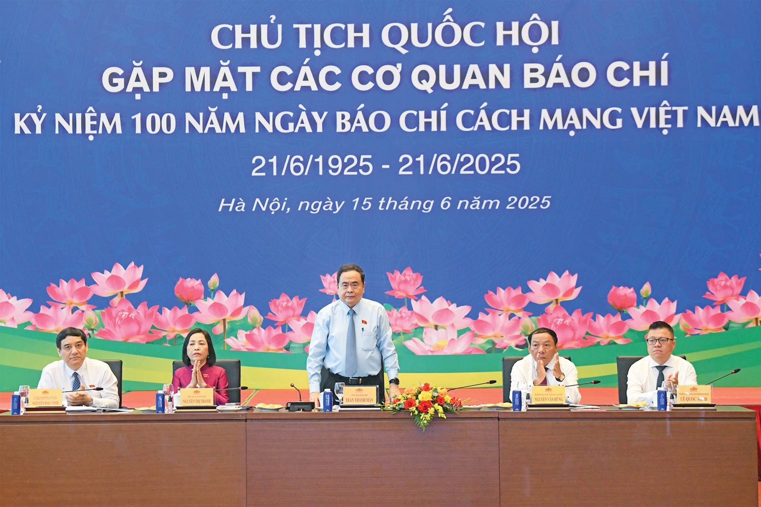 Chủ tịch Quốc hội Trần Thanh Mẫn phát biểu tại cuộc gặp mặt các cơ quan báo chí nhân kỷ niệm 100 Năm Ngày Báo chí Cách mạng Việt Nam. Ảnh: Lâm Hiển