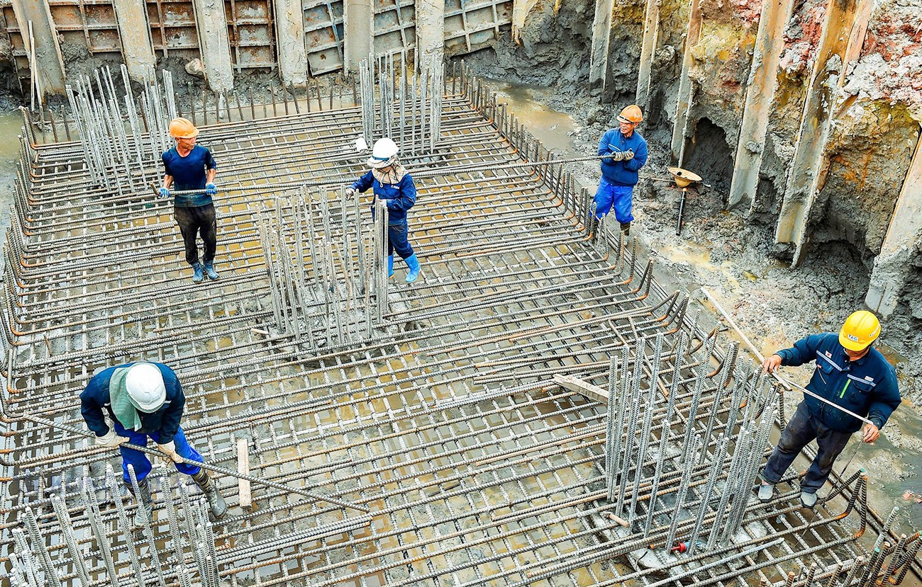 Thi công dự án cầu Vạn