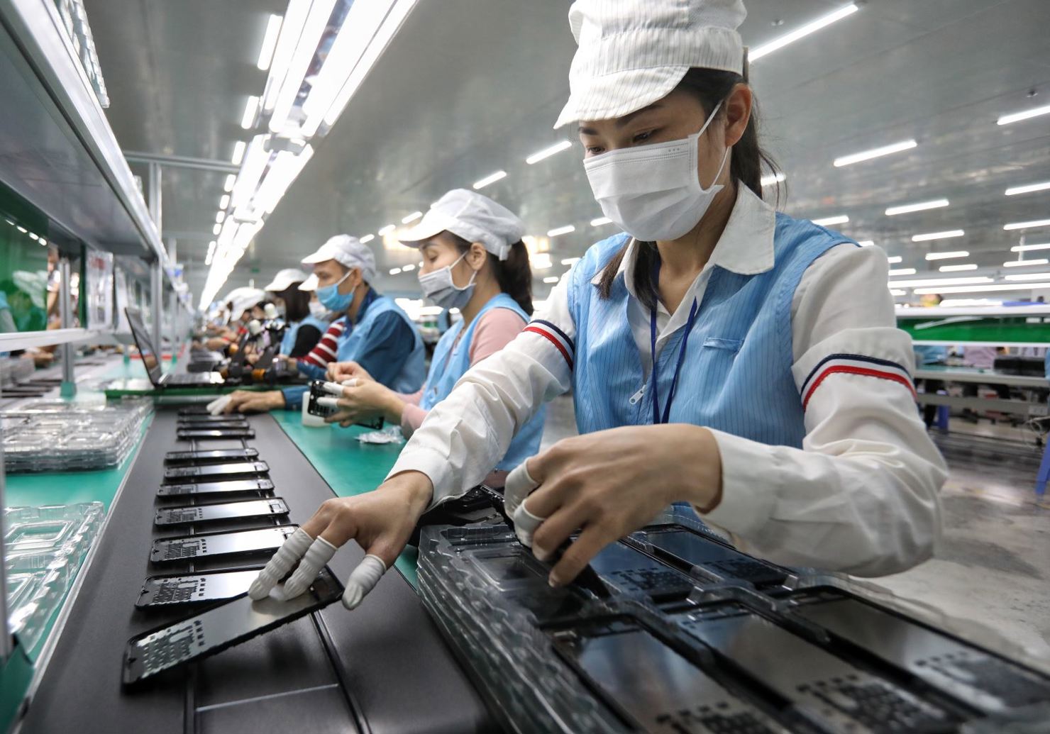 Công nghiệp công nghệ số tạo giá trị tăng trưởng cao cho nền kinh tế. 