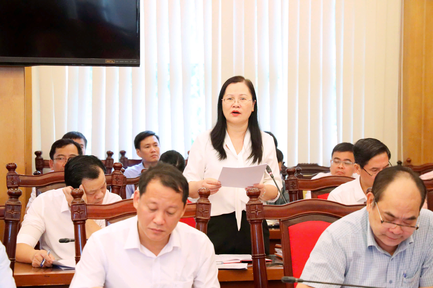 Đại diện Sở Nội vụ tỉnh Vĩnh Phúc báo cáo tại Hội nghị. Ảnh: Kim Ly