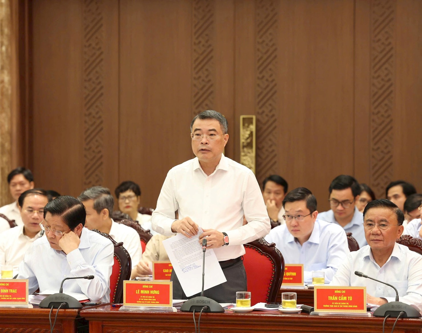 Trưởng ban Tổ chức Trung ương Lê Minh Hưng phát biểu. Ảnh: Viết Thành. 