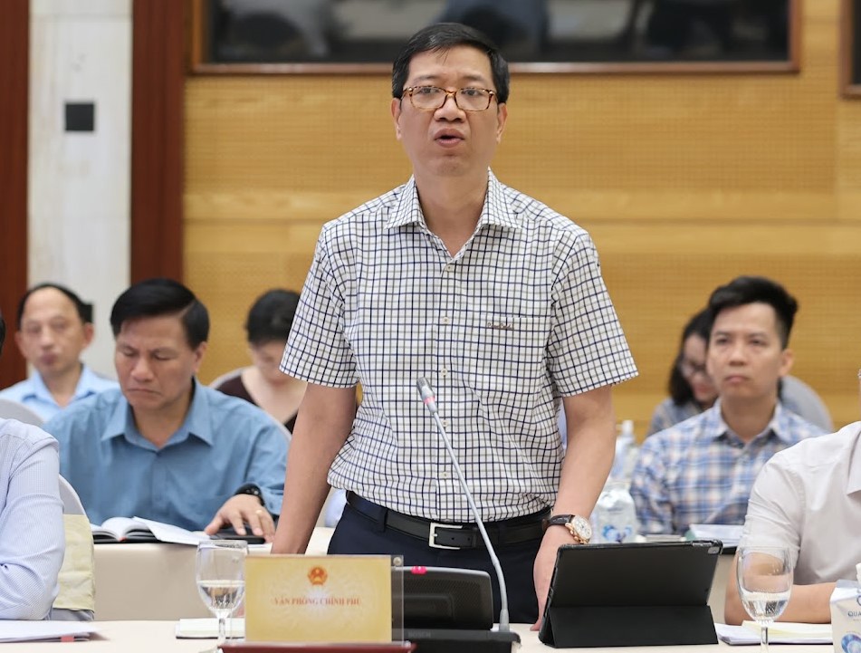 Theo Cục trưởng Cục Kiểm soát thủ tục hành chính Nguyễn Duy Hoàng, đến nay các bộ, ngành đã cắt giảm, đơn giản hóa quy định liên quan đến hoạt động kinh doanh đạt 20,5%. Ảnh: VGP