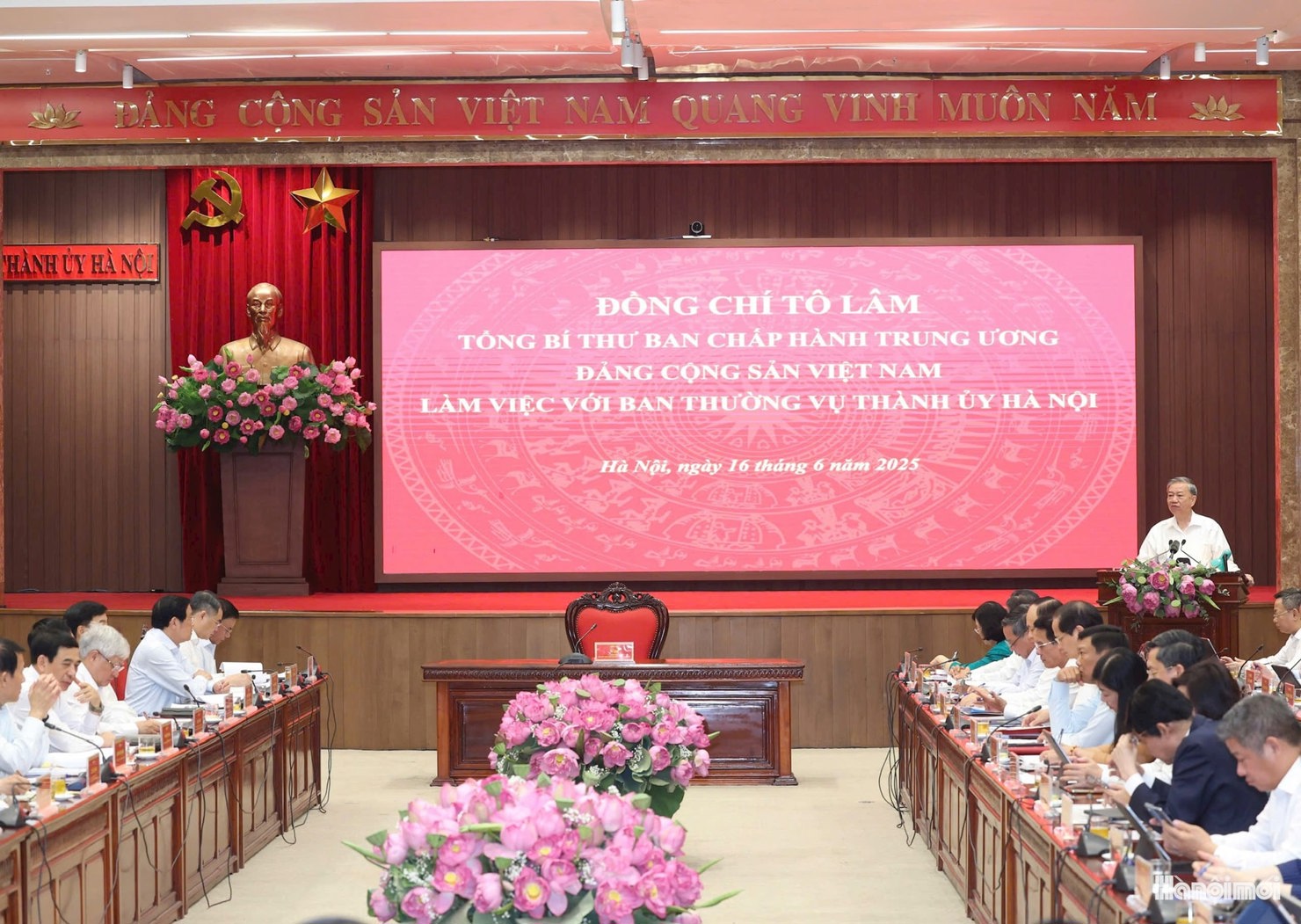 Tổng Bí thư Tô Lâm phát biểu kết luận buổi làm việc. Ảnh: Viết Thành. 