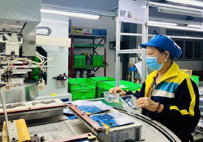 Năm 2024, khu vực kinh tế tư nhân đóng góp 72,5% vào quy mô kinh tế (GRDP) và 17,97% tổng thu ngân sách tỉnh Hải Dương.