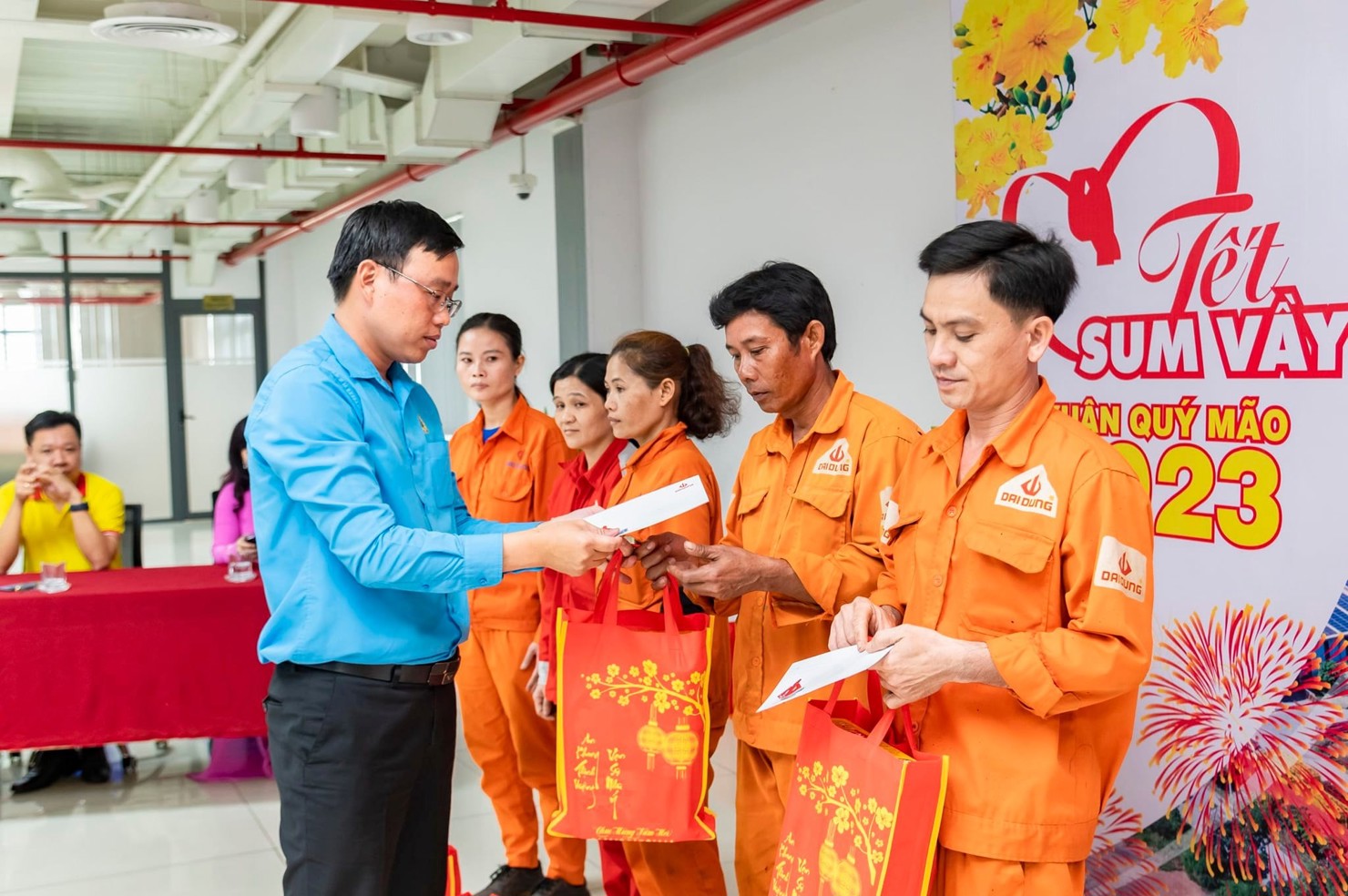 Công ty Đại Dũng có nhiều chính sách hỗ trợ, chăm lo cho người lao động