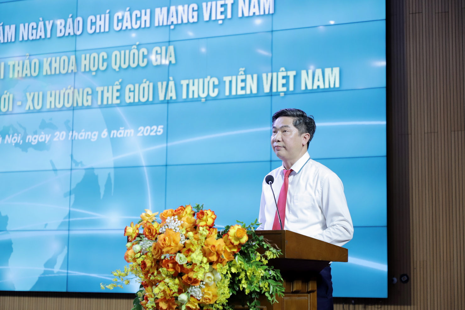 PGS.TS. Nguyễn Đào Tùng - Giám đốc Học viện Tài chính phát biểu tại buổi lễ.