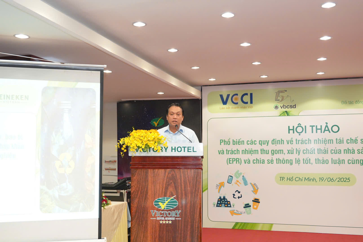 &Ocirc;ng Nguyễn Hưng Thịnh - Ph&oacute; Cục trưởng Cục M&ocirc;i trường cho biết, sẽ t&iacute;ch cực tiếp thu &yacute; kiến đ&oacute;ng g&oacute;p để sớm ho&agrave;n thiện Dự thảo Nghị định mới về EPR.