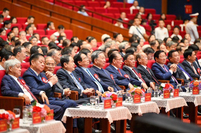 Các đại biểu dự Lễ kỷ niệm 100 năm Ngày Báo chí Cách mạng Việt Nam (21/6/1925-21/6/2025). Ảnh: Đăng Khoa 