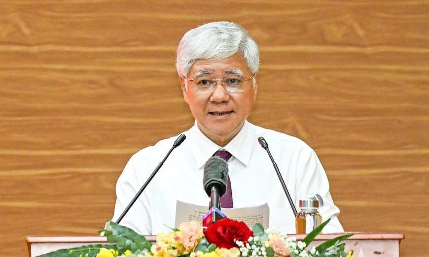 Uỷ viên Bộ Chính trị, Bí thư Trung ương Đảng, Chủ tịch Uỷ ban Trung ương MTTQ Việt Nam Đỗ Văn Chiến phát biểu tại buổi làm việc. Nguồn: qdnd.vn.