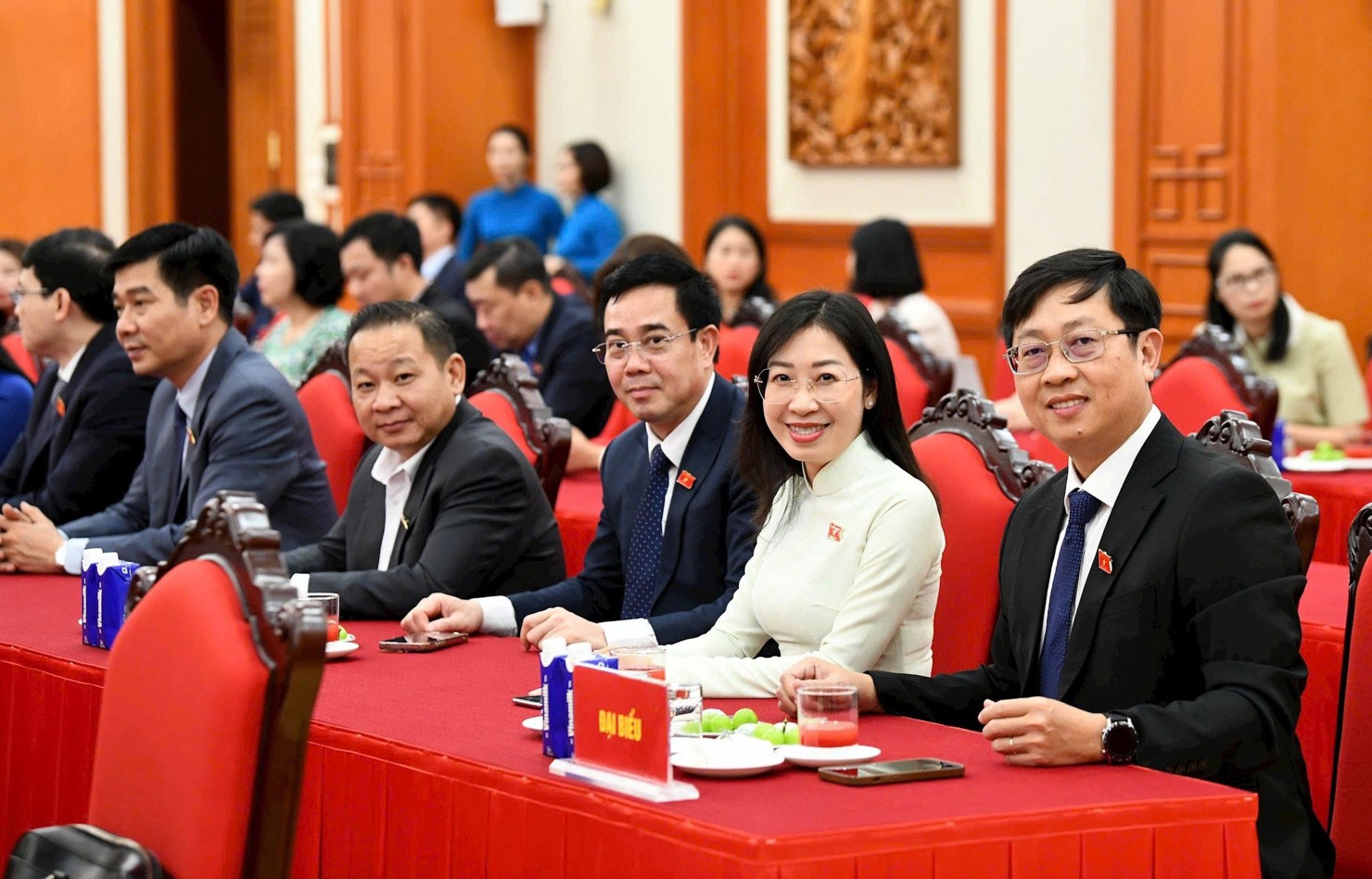 Các đại biểu dự cuộc gặp mặt. Ảnh: Lâm Hiển.