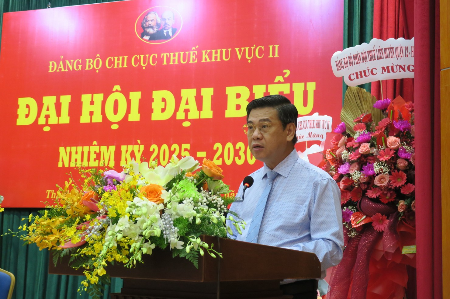 &Ocirc;ng Nguyễn Văn Dũng, Th&agrave;nh ủy vi&ecirc;n, Ủy vi&ecirc;n Ban Thường vụ Đảng ủy UBND, Ph&oacute; Chủ tịch UBND TP. Hồ Ch&iacute; Minh ph&aacute;t biểu chỉ đạo tại Đại hội. Ảnh: Đức Mỹ
