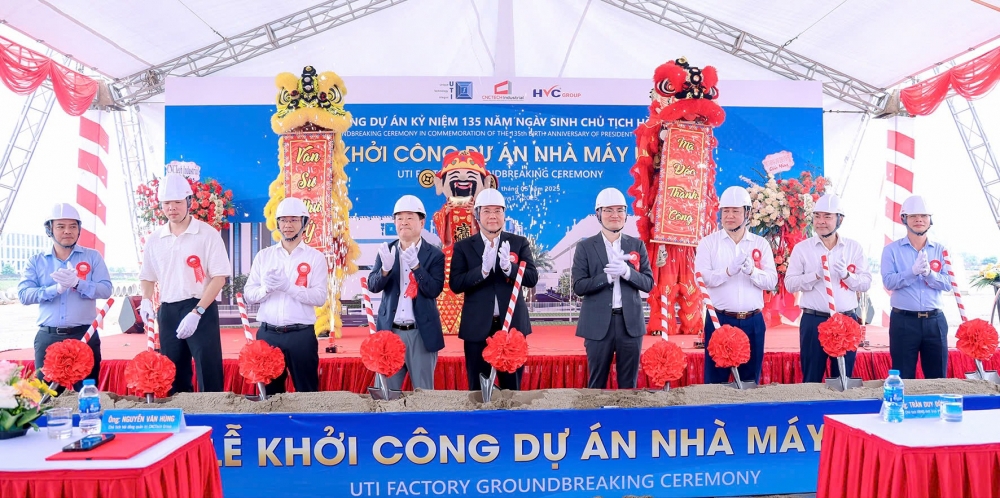 lễ khởi c&ocirc;ng x&acirc;y dựng Nh&agrave; m&aacute;y C&ocirc;ng nghệ cao UTI tại KCN Thăng Long Vĩnh Ph&uacute;c, x&atilde; Tam Hợp, huyện B&igrave;nh Xuy&ecirc;n, tỉnh Vĩnh Ph&uacute;c