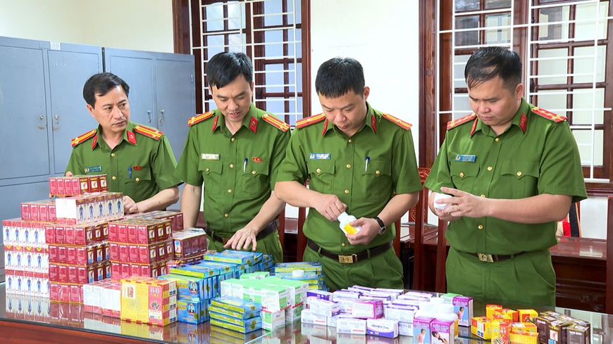 C&aacute;c lực lượng chức năng li&ecirc;n tục ra qu&acirc;n, thường xuy&ecirc;n, kh&ocirc;ng ngừng nghỉ với tinh thần &ldquo;l&agrave;m ng&agrave;y, l&agrave;m đ&ecirc;m, l&agrave;m th&ecirc;m ng&agrave;y nghỉ&rdquo; để kịp thời ph&aacute;t hiện, xử l&yacute; nghi&ecirc;m c&aacute;c đối tượng vi phạm.