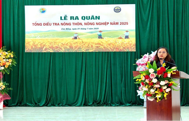B&agrave; Phạm Thị Phương - Ph&oacute; Trưởng ban Thường trực, Ban Chỉ đạo Tổng điều tra, Chi cục trưởng Chi cục Thống k&ecirc; tỉnh Cao Bằng ph&aacute;t biểu tại Lễ ra qu&acirc;n ng&agrave;y 01/7/2025