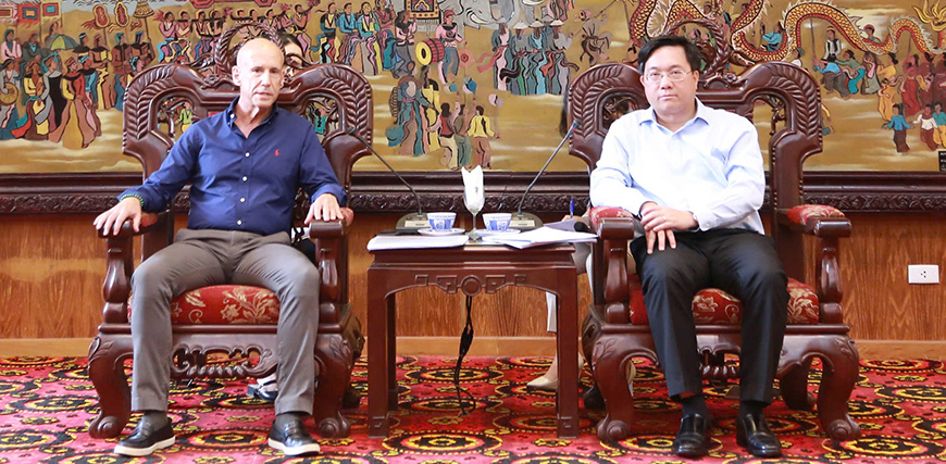 Chủ tịch UBND tỉnh Vĩnh Ph&uacute;c Trần Duy Đ&ocirc;ng tiếp, l&agrave;m việc với &ocirc;ng Peter Ryder, Gi&aacute;m đốc điều h&agrave;nh C&ocirc;ng ty TNHH Indochina Kajima&nbsp;